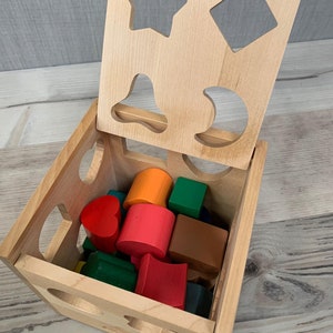 Personalised wooden shape sorter cube wooden toy learning toy motor skills development image 2