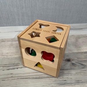 Personalised wooden shape sorter cube wooden toy learning toy motor skills development image 9