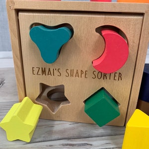 Personalised wooden shape sorter cube wooden toy learning toy motor skills development image 10