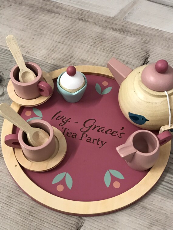 Coffret de jeu personnalisé en bois unisexe Birdie Tea Afternoon Tea Jouets  en bois Service à thé personnalisé Tea Party Cadeau pour tout-petit -   France