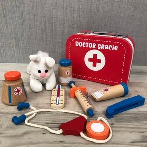 Personalised Veterinarian’s Kit - Pet Doctor kit - wooden toys