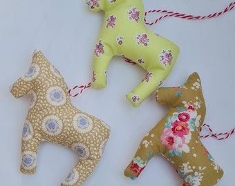 Dala horse/ Scandinavian decoration/ 3-piece. Set Scandi horse/ fabric pendant/ horse/ Scandinavian/ pendant Christmas decoration