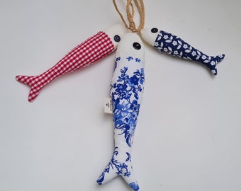 Maritime decoration made of 3 fish made of fabric, pendant made of fabric, country house, fabric fish, fabric decoration, summer decoration