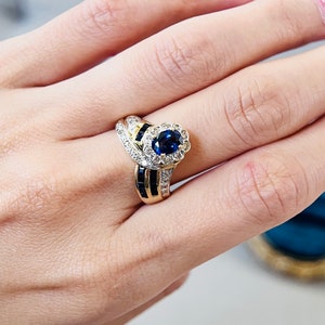 Vintage 18k Sapphire Diamond Ring, Vintage Jewelry, Vintage Sapphire Ring, Gemstone Ring, Engagement Ring, Statement Ring