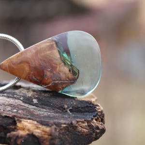 Wood Necklace, Blue Resin Jewelry, Resin Wood Necklace, Epoxy Resin, Mom gift, Resin Jewelry, Wood and Resin, Wood Jewelry, Handmade Jewelry