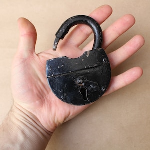 Soviet Vintage Padlock.Old Padlock.Rusted Door Lock.Vintage Padlock Industrial Decor.Rusty Metal Padlock.Large Padlock.Farmhouse Decor.