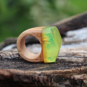 Wood resin ring, Resin ring, Wood nature ring, Ring for women, Wood ring, Statement ring, Nature jewelry,Nature ring,Forest ring,Wooden ring