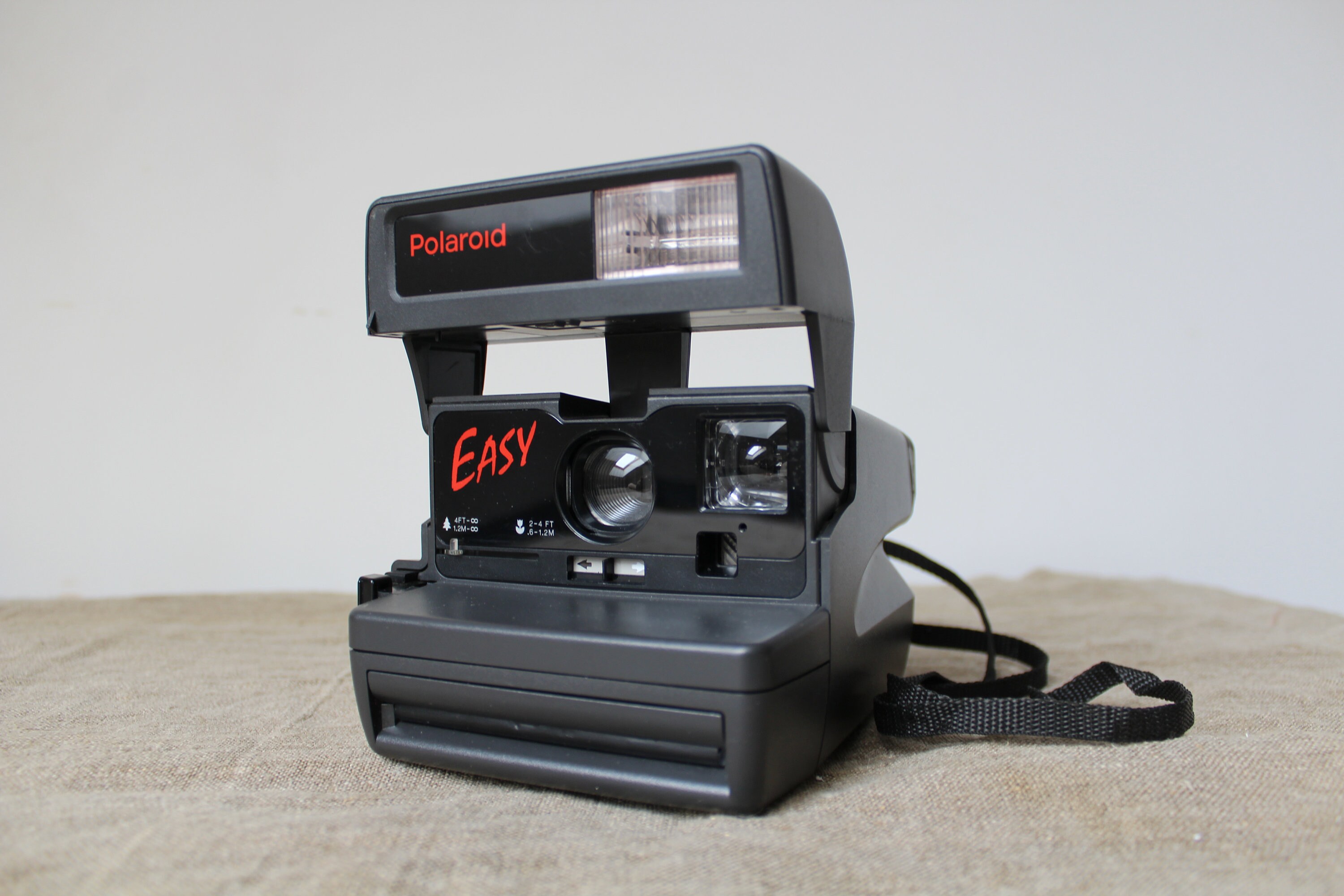 Polaroid 636 closeup - Etsy 日本