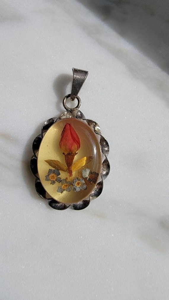 Vintage Dried pressed flower in glass pendant - image 1