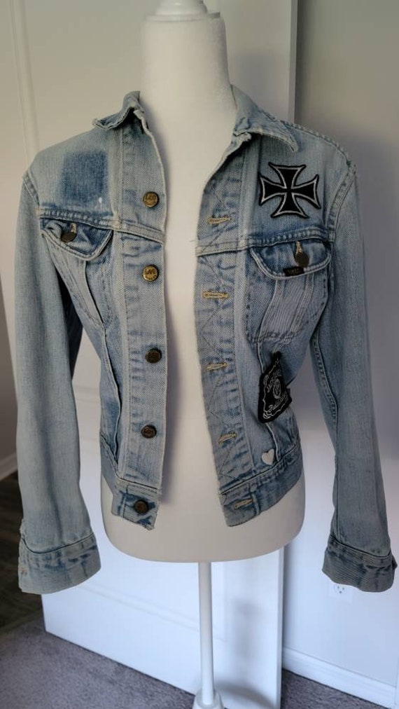 Vintage Lee Jean jacket with patches