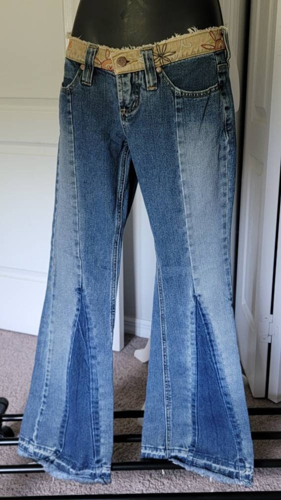Flared leg jeans - image 2