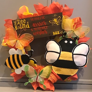 Bumble Bee wreath, summer wreath, Butterfly wreath, deco mesh wreath, front door wreath, Spring Wreath, Honey Wreath, everyday, Bee Kind