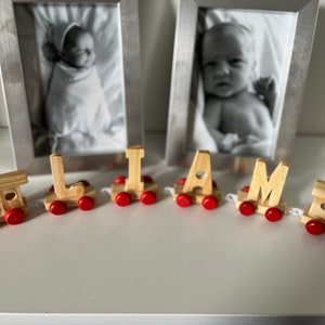 Tren de letras personalizado, decoración para habitación de bebé, tren de madera para niños, regalo de cumpleaños con nombre personalizado, regalo de Navidad personalizado.