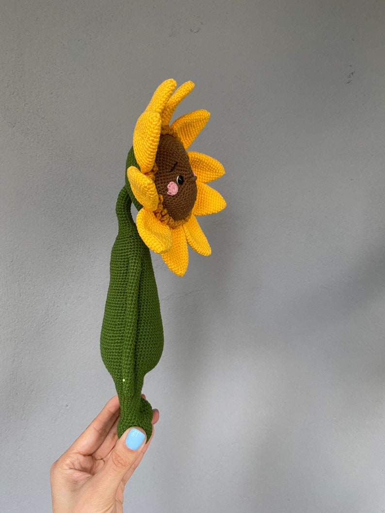 Amigurumi cute smiling sunflower, PDF ENGLISH SPANISH crochet pattern image 10