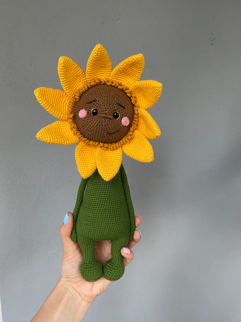 Amigurumi cute smiling sunflower, PDF ENGLISH SPANISH crochet pattern image 9