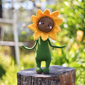 Amigurumi cute smiling sunflower, PDF ENGLISH SPANISH crochet pattern image 7