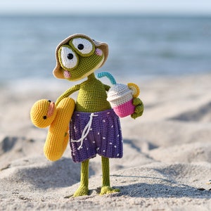 Amigurumi cute summer frog on vacation, PDF ENGLISH Spanish German crochet animal pattern image 7