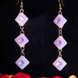 Pink-triplets, a row of 3 diamonds with dichroic glass centers, fused glass earrings, 3"