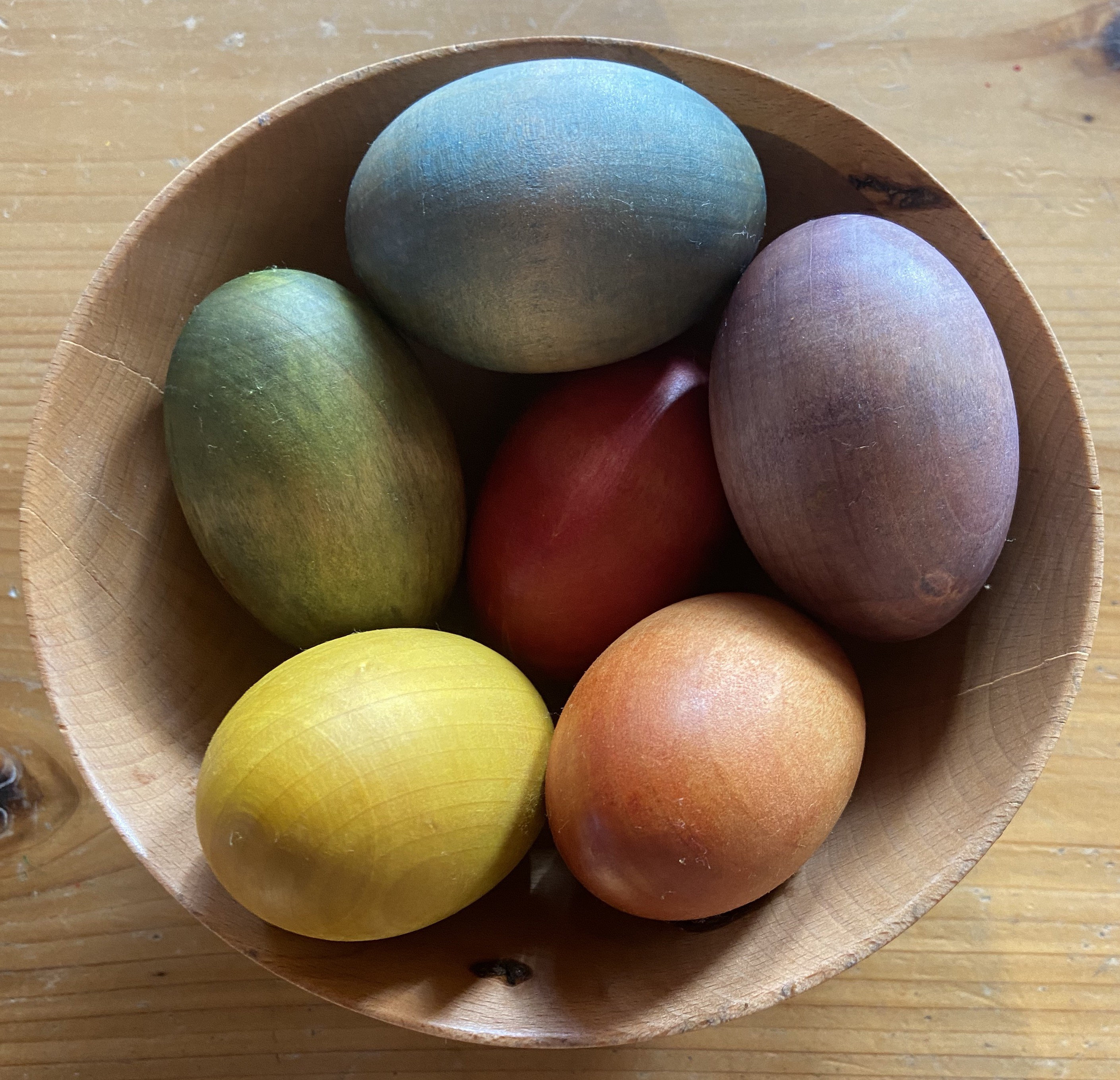 Œufs en Bois Arc-En-Ciel Teints Naturellement - Décor de Pâques Décoration Intérieure Oeufs Bouleau