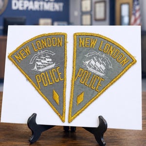 New London Connecticut Pictorial Police Embroidered Uniform  Patches Circa 1970's  Sailing Ship Image, Used Sew On Vintage Police Patches