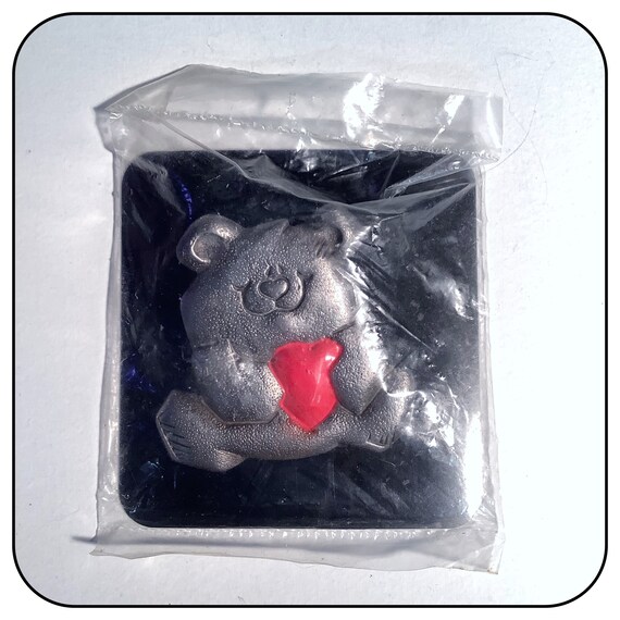 Big Vintage Pewter Teddy Bear Brooch Pin with a H… - image 2