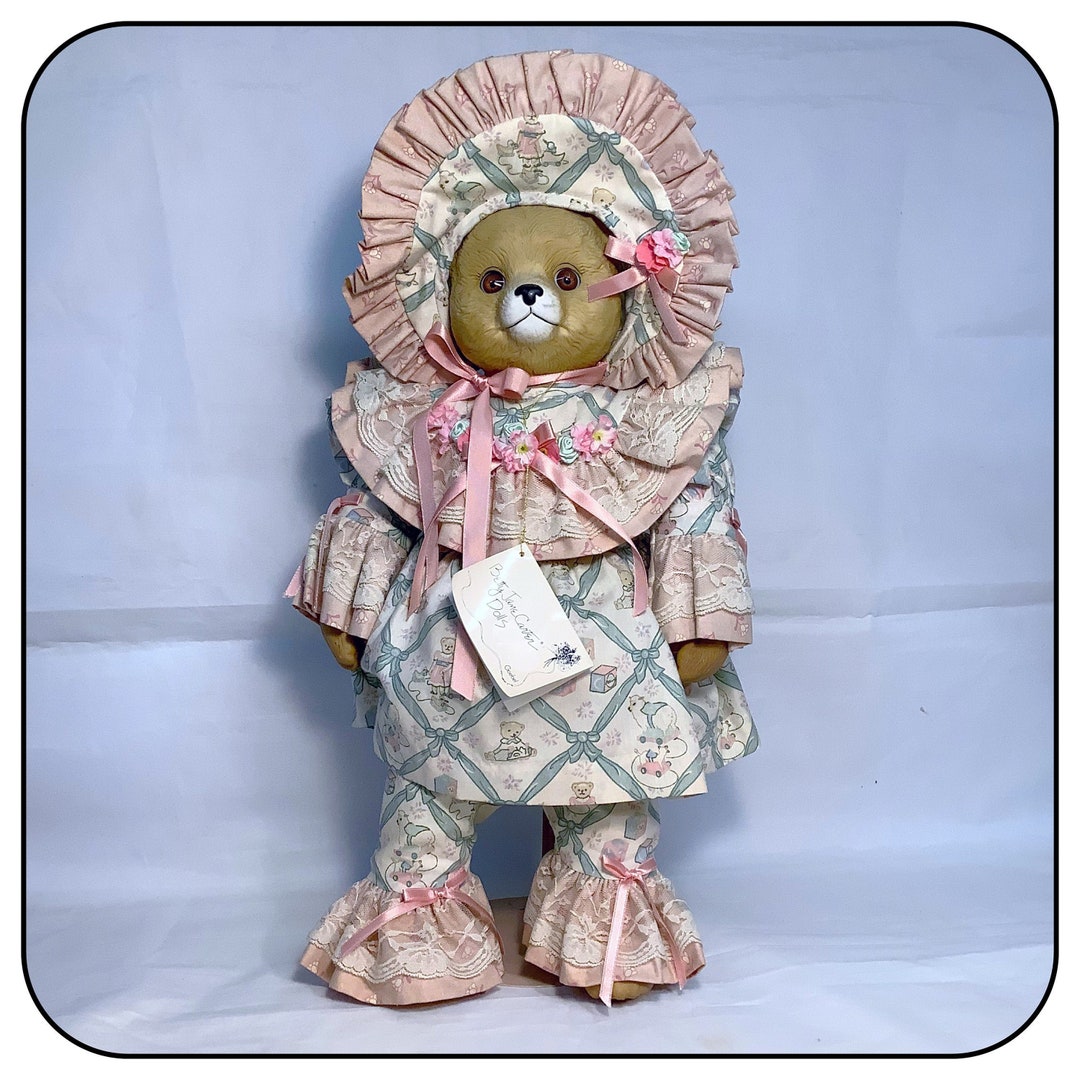 Betty Jane Carter Porcelain Musical Bear, Gobel Limited Edition