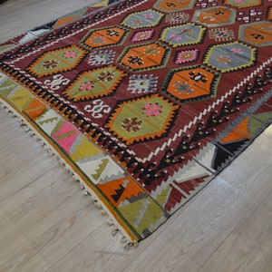 Vintage kilim rug. Turkish kilim rug. Turkish vintage kilim. Livingroom kilim. Colourful kilim. Free shipping. 9.7 x 5.4 feet. image 3