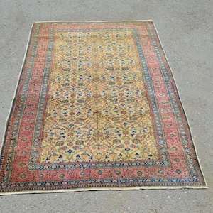 Handwoven Vintage Turkish Rug: Anatolian Kayseri Wool Carpet (5.7 x 4 ft)
