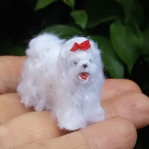 Dolhouse Miniature Dog Maltese, Scale 1:12 Miniature Animals One Inch Scale,  Miniature Pet for Dolls, Artisan Miniature
