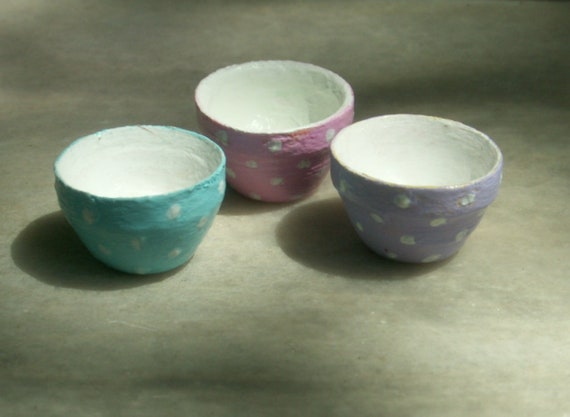 NEW 12 pc SPATTERWARE PLATES /& BOWLS SET 1:12 Dollhouse Miniature DISHWEAR