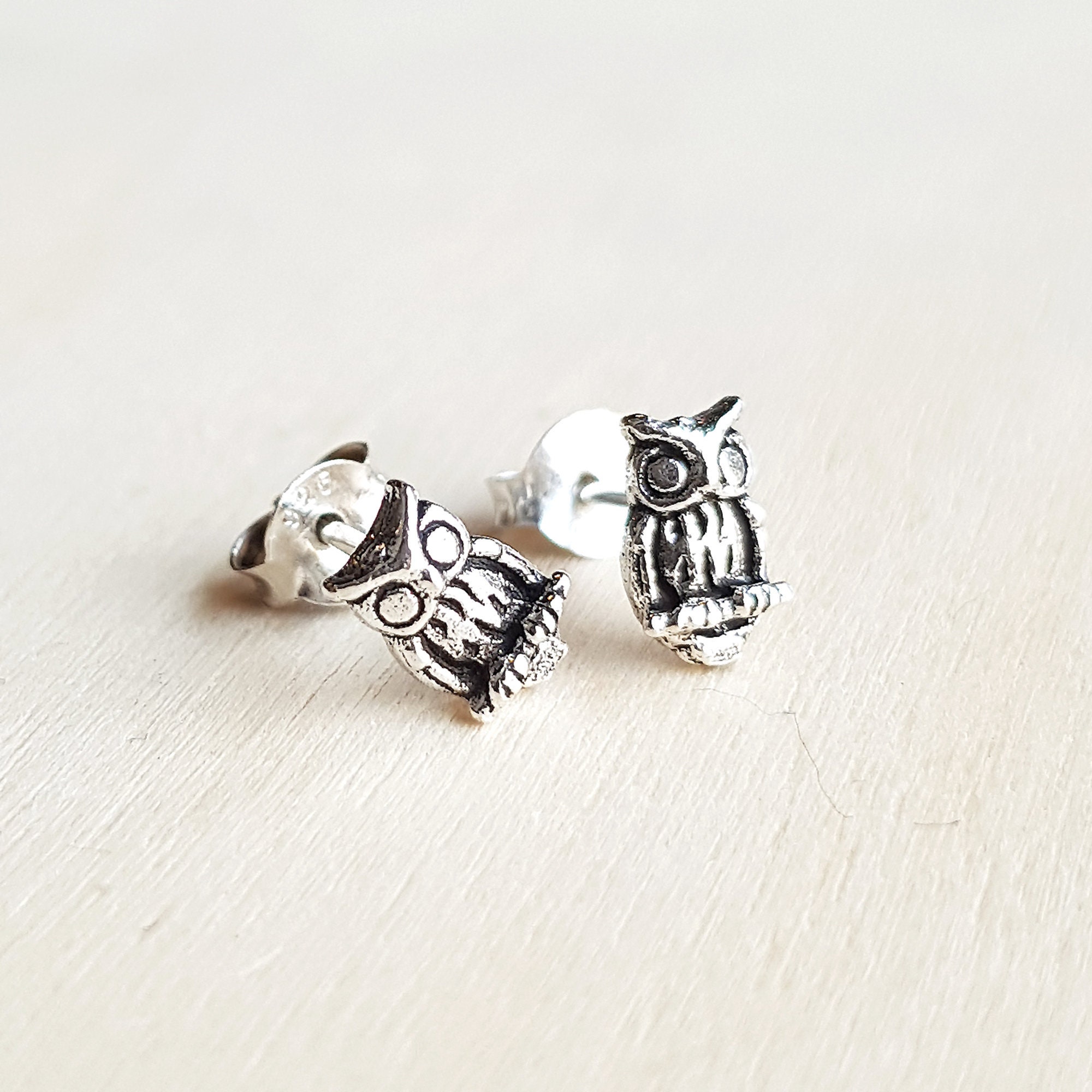 Sterling Silver Tiny Owl Stud Earrings &ndash; Animal Cartilage Piercing