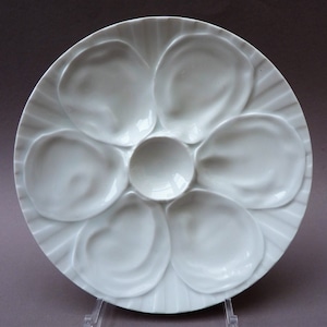Pillivuyt France white porcelain oyster plate