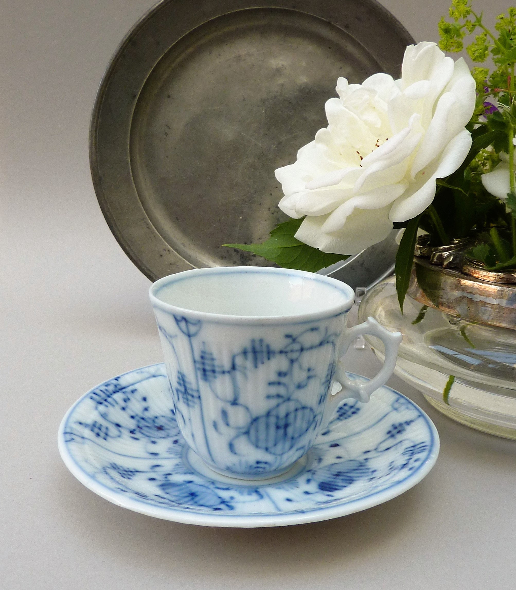 Rauenstein Antique Blue and White Strawflower Porcelain Cup