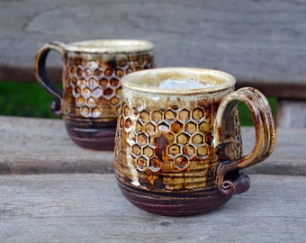 Coffee Cup Pottery Handmade, Honeycomb Cup, Bee Pottery Cup, Large Coffee Pottery Mug, Bee Honey Bowl, Mug With Handle, Honey Glaze, For Her