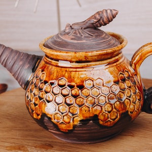 Handmade Ceramic Kettle, Tea Brewing Kettle, Honeycomb Decor, Ceramic Home Decor, Tea Lover Gift, Beekeeper Gift, Best Friend Gift Idea image 6