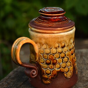 Handmade Pottery Coffee Mug, Honeycomb Pottery Cup, Honey Pottery, Honey Decor Pottery Mug, Best Friend Birthday Gift, Mom Gift, Coffee Mug image 7