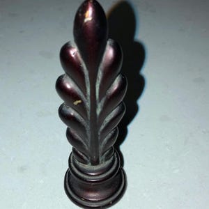 Leaf Finial topper lamp finial 3 1/2” tall Antique Bronze Finish  Free Shipping
