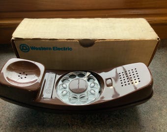 Vintage trimline telephone phone handset in Brown NIB