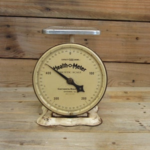 Rustic Kitchen Scale Health O Meter, Chippy Scale for Display or Decor Only