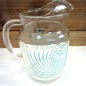 1950&#39;s Glass Pitcher Turquoise Spirals and Ice Lip, Mid Century Drinkware