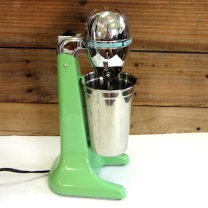 Vintage Hamilton Beach Anniversary Edition Malt Milkshake Mixer in Jadeite Color