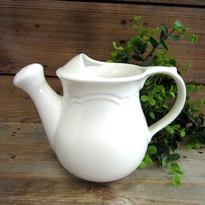 Pfaltzgraff Watering Can Pitcher in Gazebo White, Vintage Off White Stoneware Pitcher or Vase