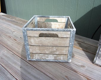1960's Wood & Metal Milk Crate: Vintage Farmhouse Decor - Etsy