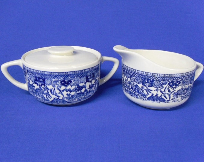 Vintage Blue Willow Creamer and Sugar Set, Blue and White Ceramic