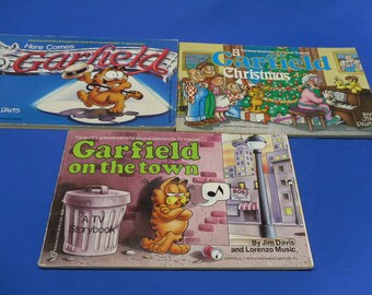 Collection of Garfield Paperback Books from 1980's, Vintage Garfield the Cat