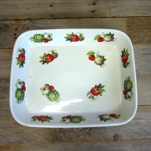Portmeirion Casserole Dish Fully Vitrified Garden Vegetable Theme Made in England