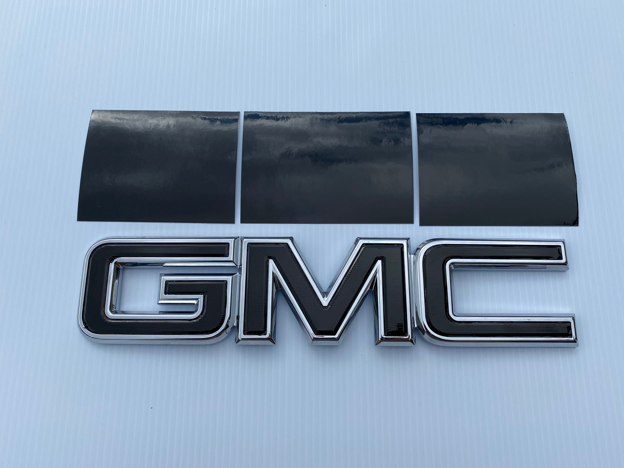 Set of 2 2019 2020 GMC Sierra 1500 Gloss Black Emblem Blackout Overlay Decals Auto Parts