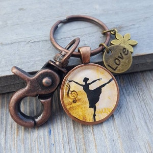 Dancer KeyChain, Dancer Gift, Dance Gift, Vintage KeyChain, Gift for Dancer, KeyChain Dancer, Dance Team Gift, Dance love, ballet dance love