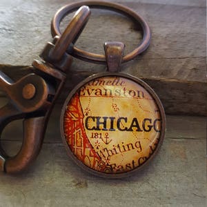 Chicago KeyChain, Chicago Love, Chicago Gift, KeyChain Chicago, Vintage KeyChain Chicago, Love Chicago, Chicago Theme Keychain, Gift Chicago