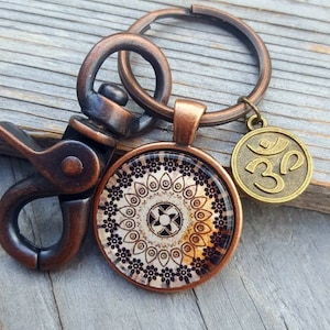 Yoga Key Chain, Vintage Copper Key Chain, Spiritual Key Chain, Zen KeyChain, Ohm Charm, Spiritual Jewelry, Vintage KeyChain, Yogi gift